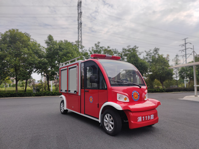 2026 跨年：电动消防巡逻车